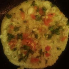 A picture of Instant suji uttapam.