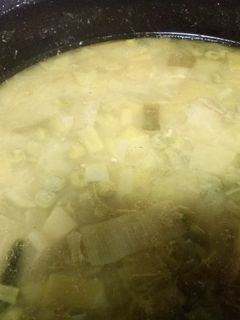 Una foto de Patatas en salsa verde