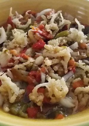 Una foto de Ensalada de pimientos asados con chanquetes