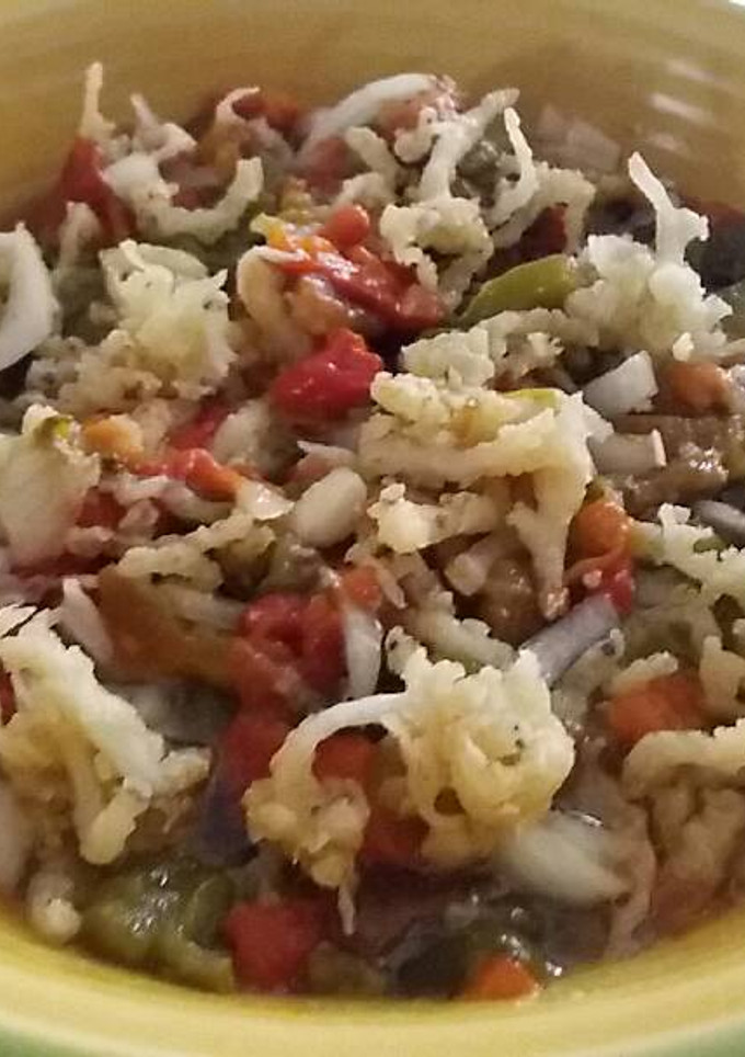 Una foto de Ensalada de pimientos asados con chanquetes