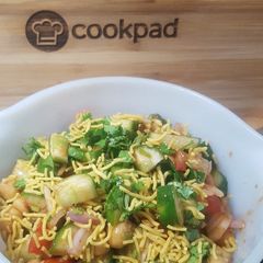 A picture of Cucumber Chickpea Chaat !.