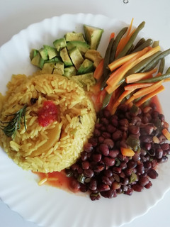 A picture of Pegion peas in coconut milk#mystaplefood.