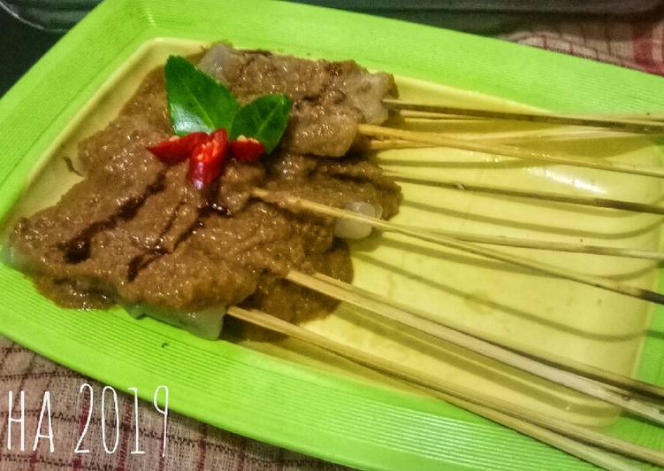 Sate Aci bumbu kacang