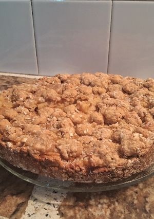 Una foto de Torta de ananá crocante🍍🍍