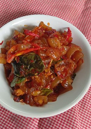 Foto resep Sambal goreng kulit kaki sapi / kikil