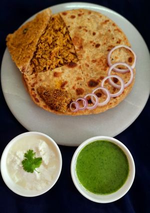 सोया कीमा पराठा (Soya keema paratha recipe in hindi) रेसिपी मुख्य फोटो