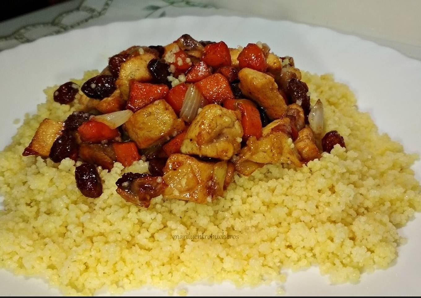 Pollo a la canela con cuscús