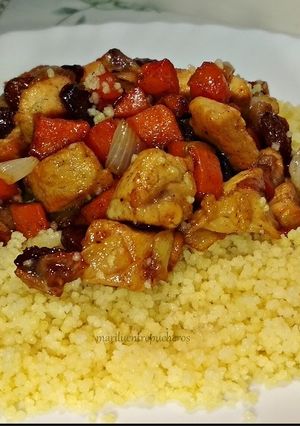 Foto principal de Pollo a la canela con cuscús
