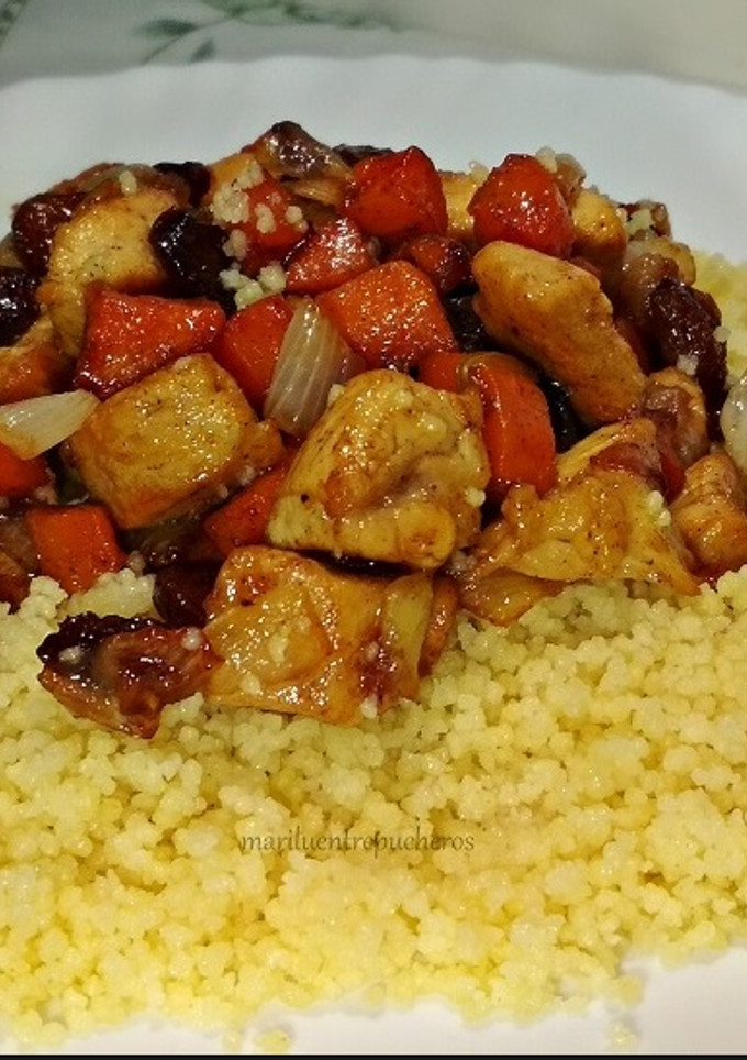 Una foto de Pollo a la canela con cuscús