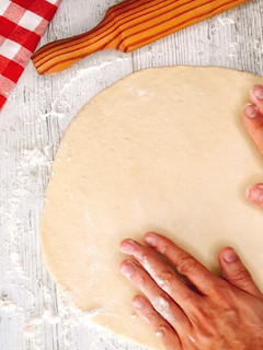 Una foto de Cómo hacer masa de pizza casera