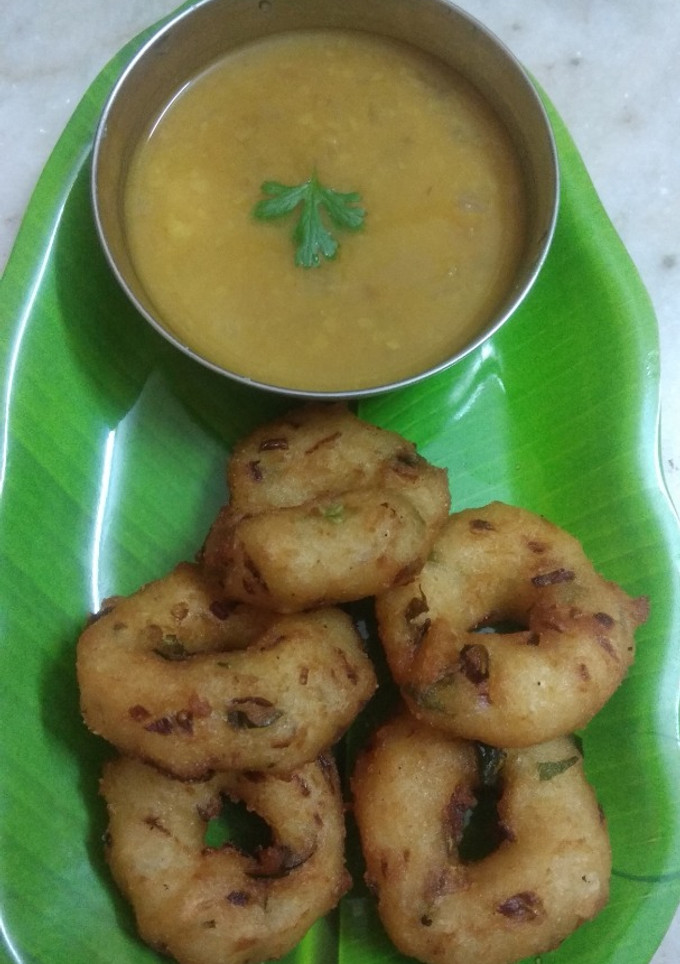 மீதமான சாதத்தில் வடை செய்முறை முக்கிய புகைப்படம்