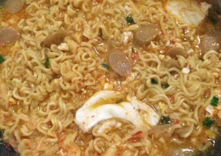 Cara Gampang Membuat Indomie tek tek, Lezat Sekali