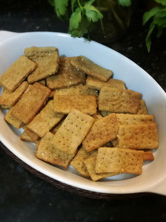 Una foto de Galletas saladas (integrales)