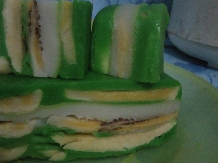 Cara Buat Naga sari pasta pandan tanpa daun pisang pakai loyang Ekonomis Untuk Jualan