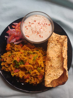 સોયા ચંક પુલાવ (Soya Chunk Pulao Recipe In Gujarati) રેસીપી મુખ્ય ફોટો