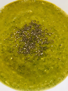 Una foto de Crema verde depurativa (cenas ligeras y sanas)