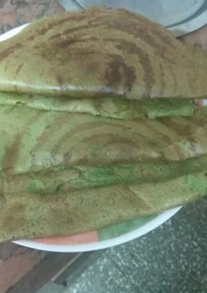 A picture of Rj special Healthy green moong dal dosa.