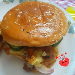 A picture of Street style andey wala bun kebab.