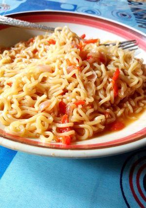 Simple noodles ainihin hoton girkin