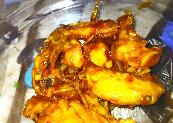 Langkah Mudah untuk Membuat Spicy chicken wings ala ala, Sempurna