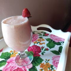 A picture of Banana smoothie.