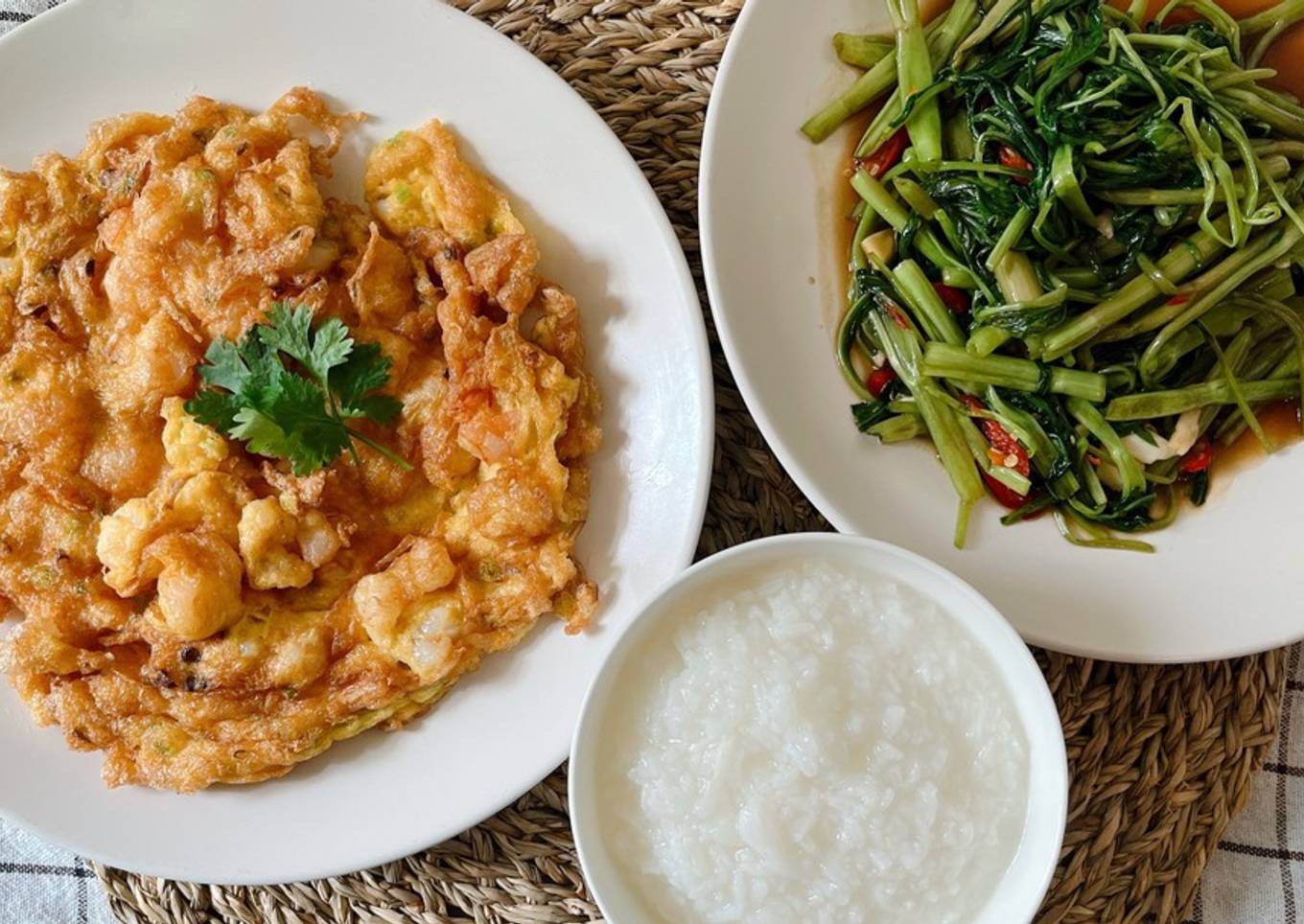 Deliciously Simple Dinner Recipes •15 Minute Easy & Classic Thai Style Meal