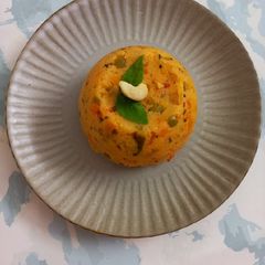 A picture of Rava tomato upma.