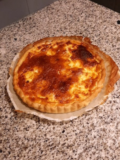 A picture of Quiche Lorraine.