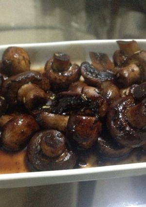 Una foto de Champiñones salteados a la soya!