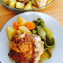 Una foto de Pollo al vino blanco