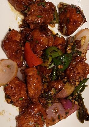 A picture of Chilli chicken.