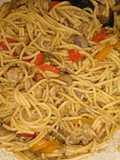 Chinese noodles with chicken and veggies