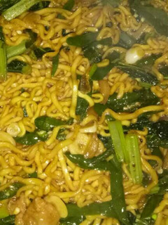Foto resep Oseng mie telur lombok ijo