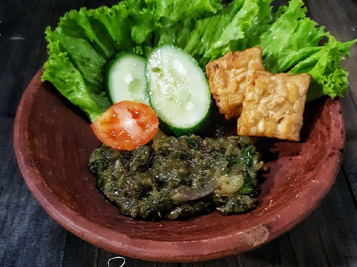 Resep: Sambal Terasi Cabai Hijau Untuk Pemula