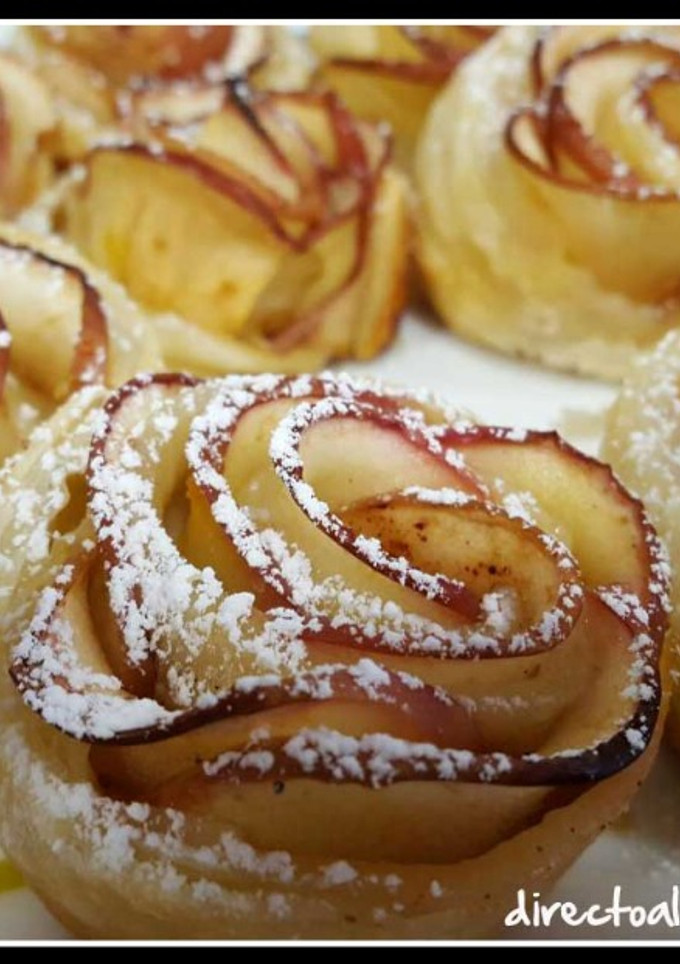 Una foto de Rosas de manzana y hojaldre