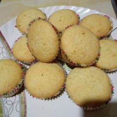 A picture of Coconut,krest bitter lemon cuppies#4wkschallenge#charityrecipe.
