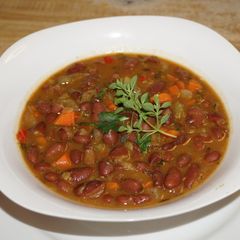A picture of KIDNEY BEANS AND VEGETABLES SOUP, VEGAN. JON STYLE.