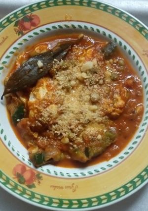 Una foto de Popeye -Salsa con verduras y huevo poché-