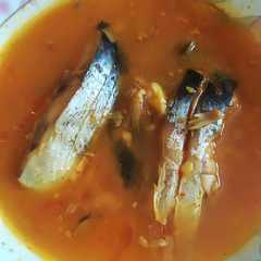 A picture of Gulai tempoyak ikan patin.