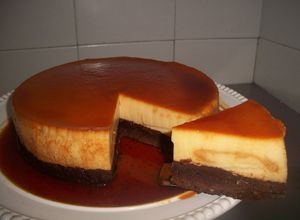 Una foto de Chocoflán