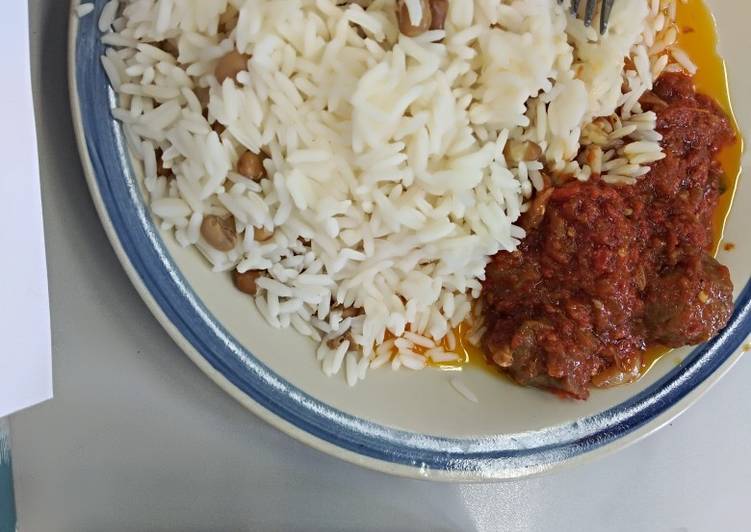 Easiest Way to Make Super Quick Homemade Rice and beans with tomatoes sauce