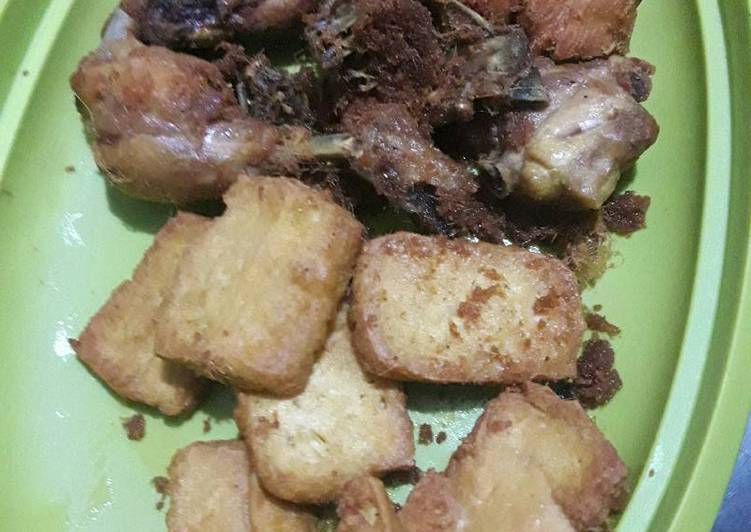 Ungkep Ayam dan Tahu