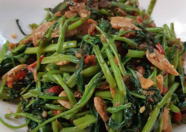 Resep Cah Kangkung Udang | Bahan Membuat Cah Kangkung Udang Yang Enak dan Simpel