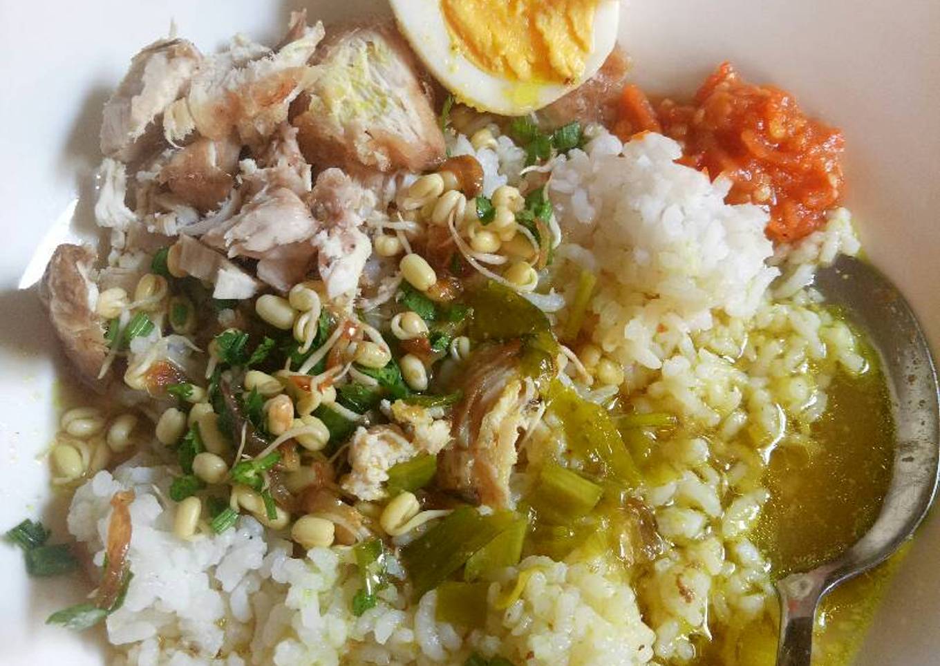 Soto Ayam Kuah Bening