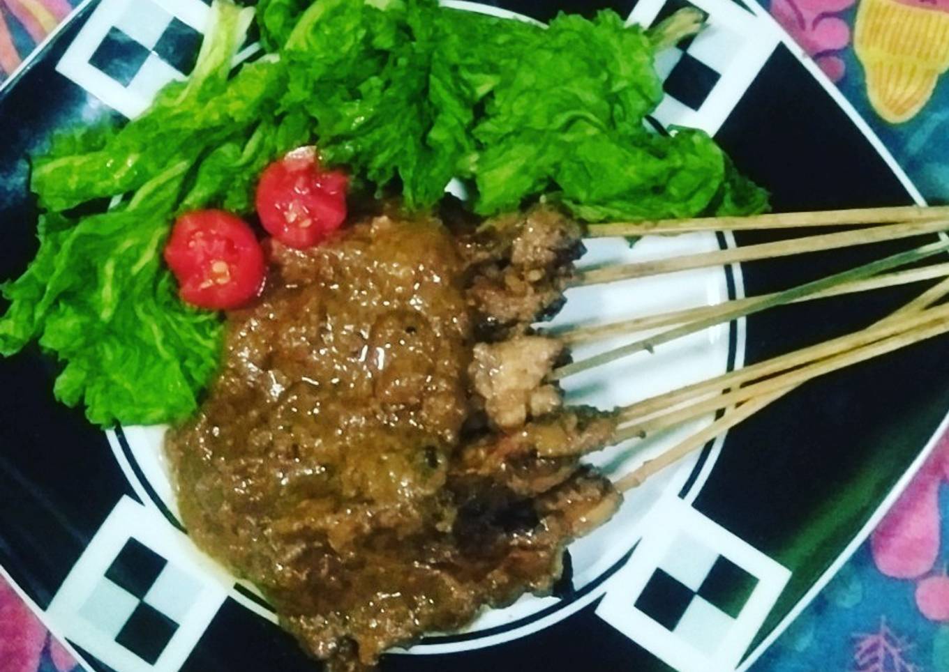 Sate ayam bumbu kacang