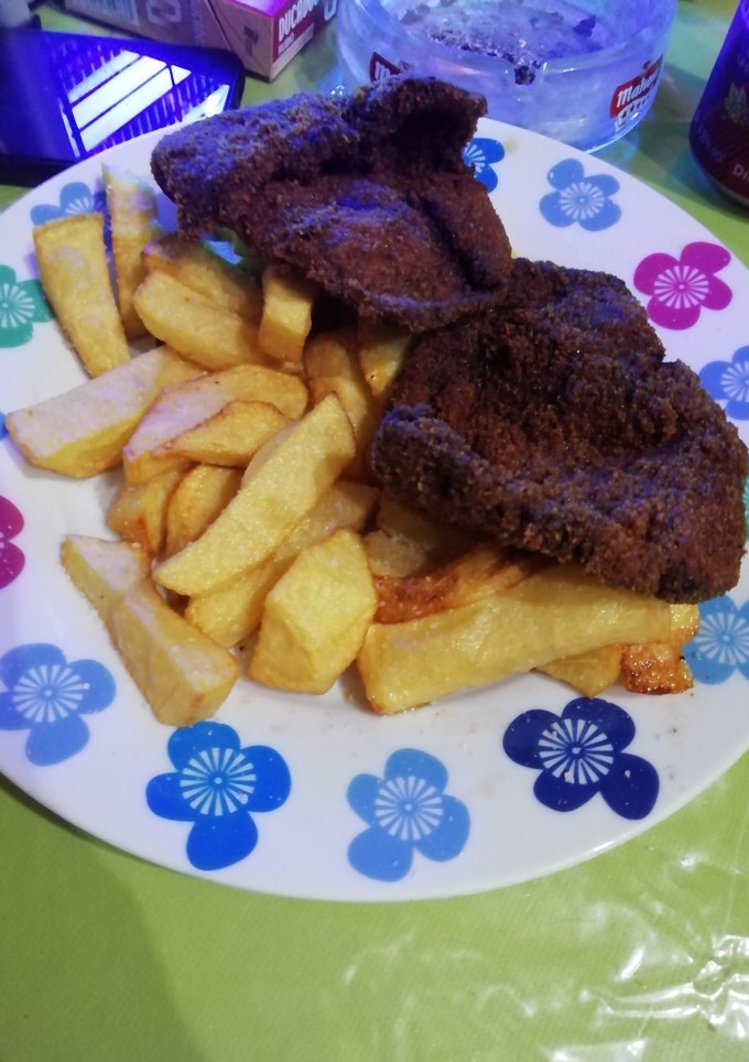 Una foto de Filetes de hígado crujientes