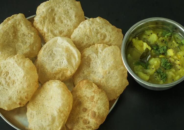 Simple Way to Prepare Homemade Poori / Puri