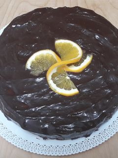 O poză a rețetei Cheescake cu ricotta, portocale și ciocolată.