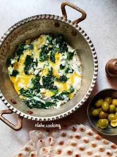 عکسی از دستور املت اسفناج