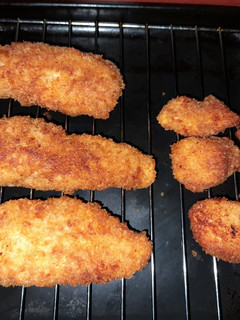 Una foto de Pollo apanado